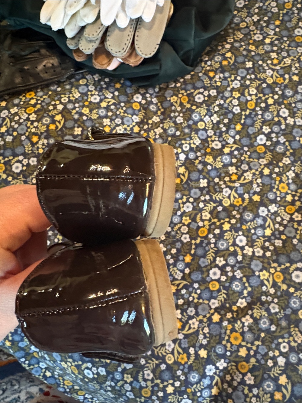 Kids Floral Mary Jane Shoes - Brown Patent with Yellow Flowers Size 12 - Picture 5 of 5